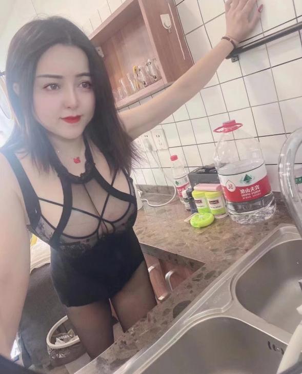 F杯大奶妹