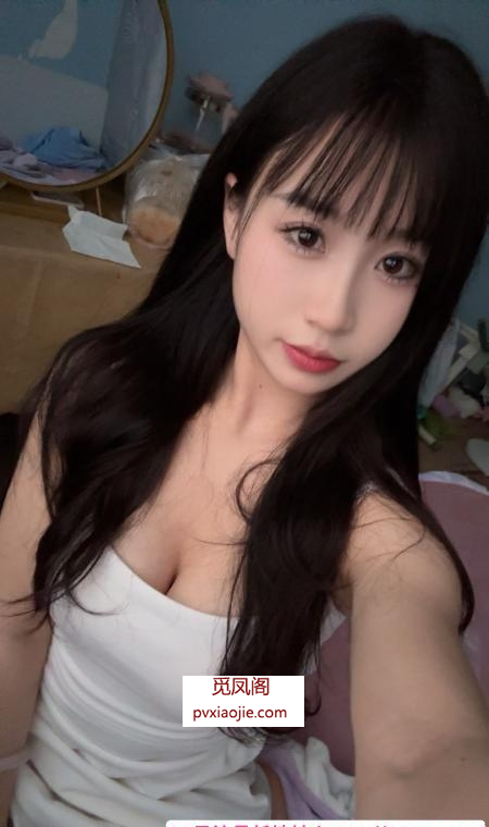 制服诱惑桃子